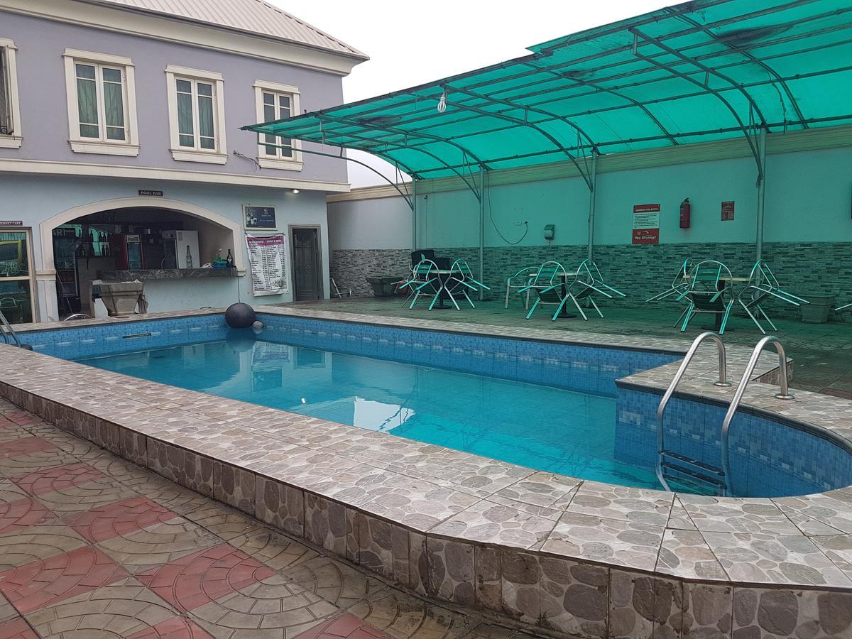 Royal Terrace Hotel & Towers Lagos Exterior foto